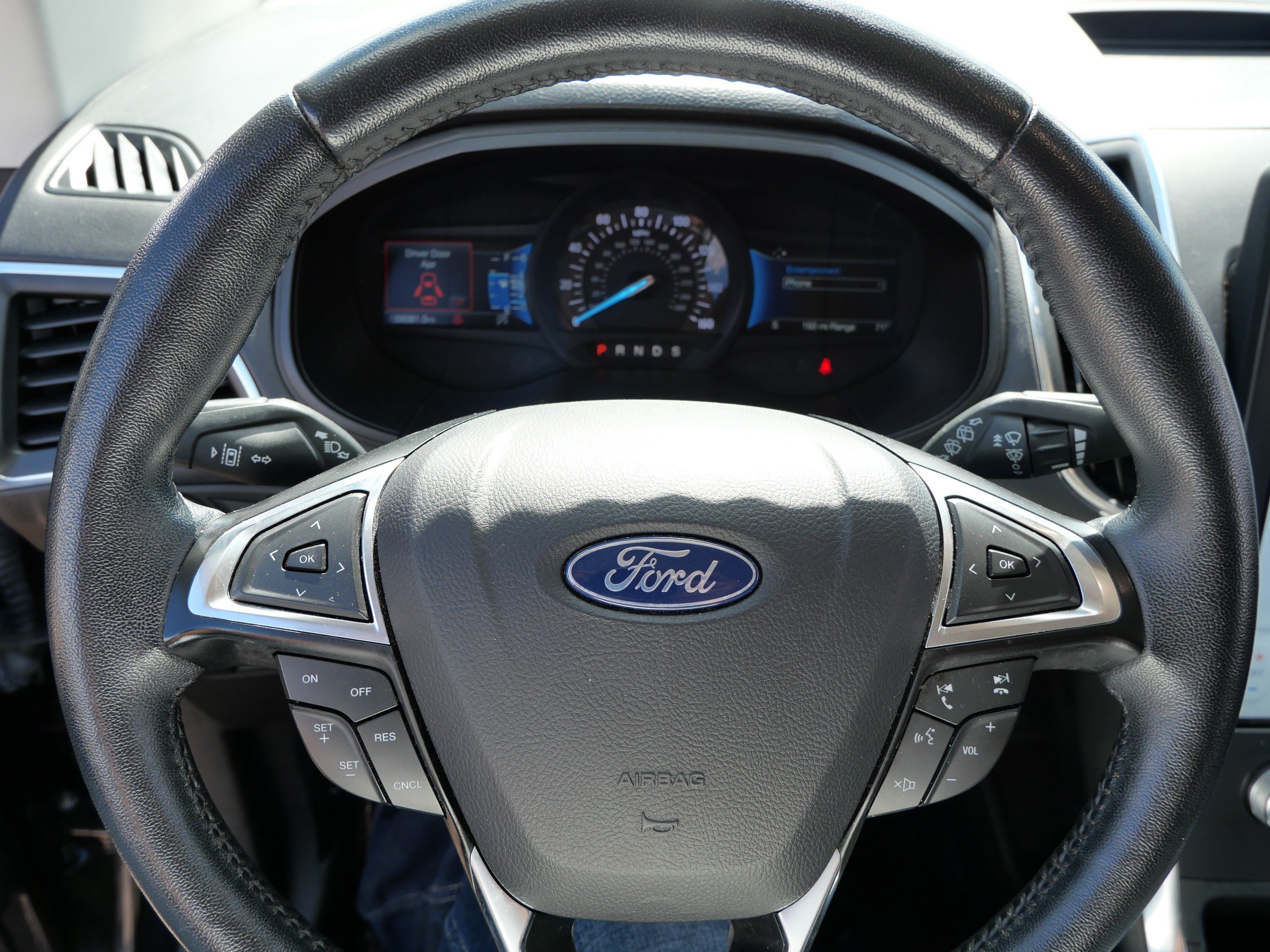 Certified 2024 Ford Edge Titanium AWD/4WD image 25