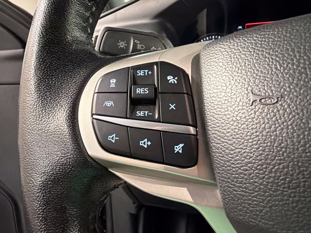 Certified 2023 Ford Explorer XLT w/ Equipment Group 202A AWD/4WD image 19