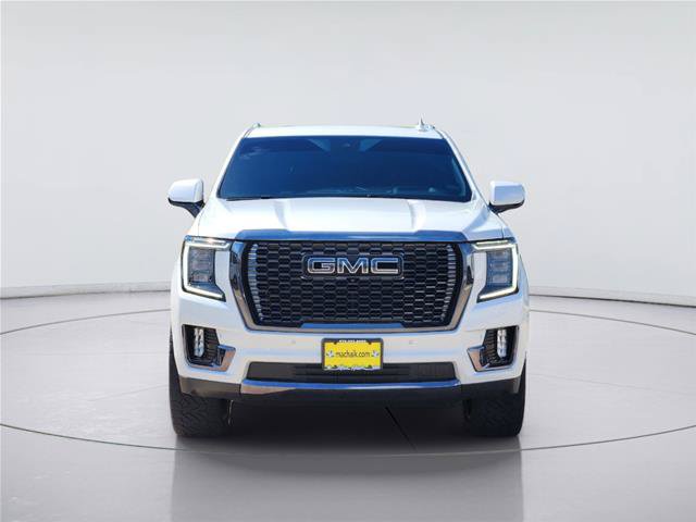 Used 2024 GMC Yukon XL Denali Ultimate AWD/4WD image 2