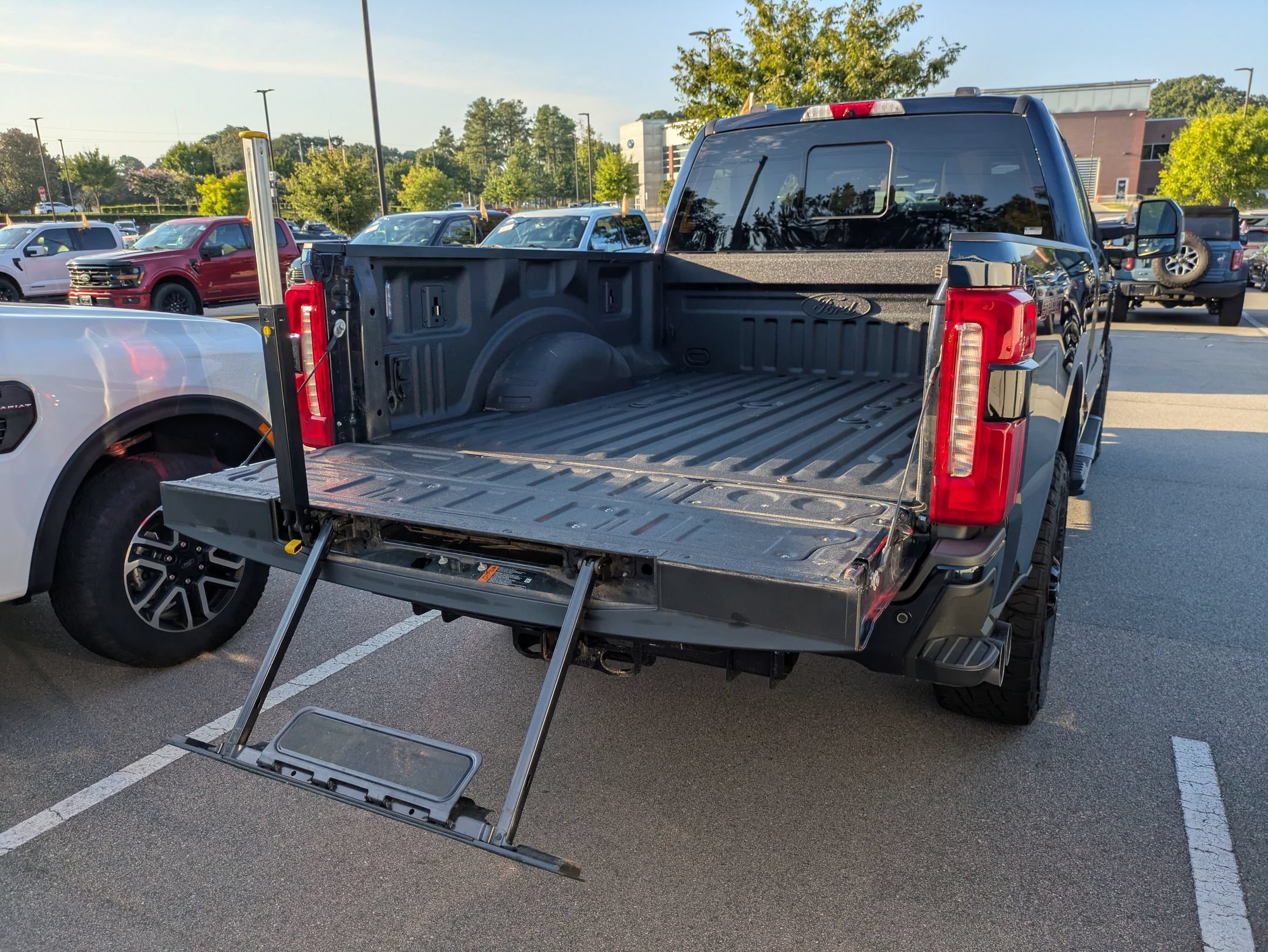 Certified 2024 Ford F250 Lariat w/ Lariat Ultimate Package AWD/4WD image 35