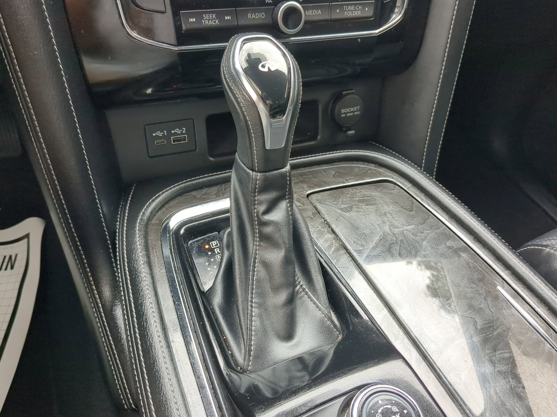 Used 2021 INFINITI QX80 Luxe image 52