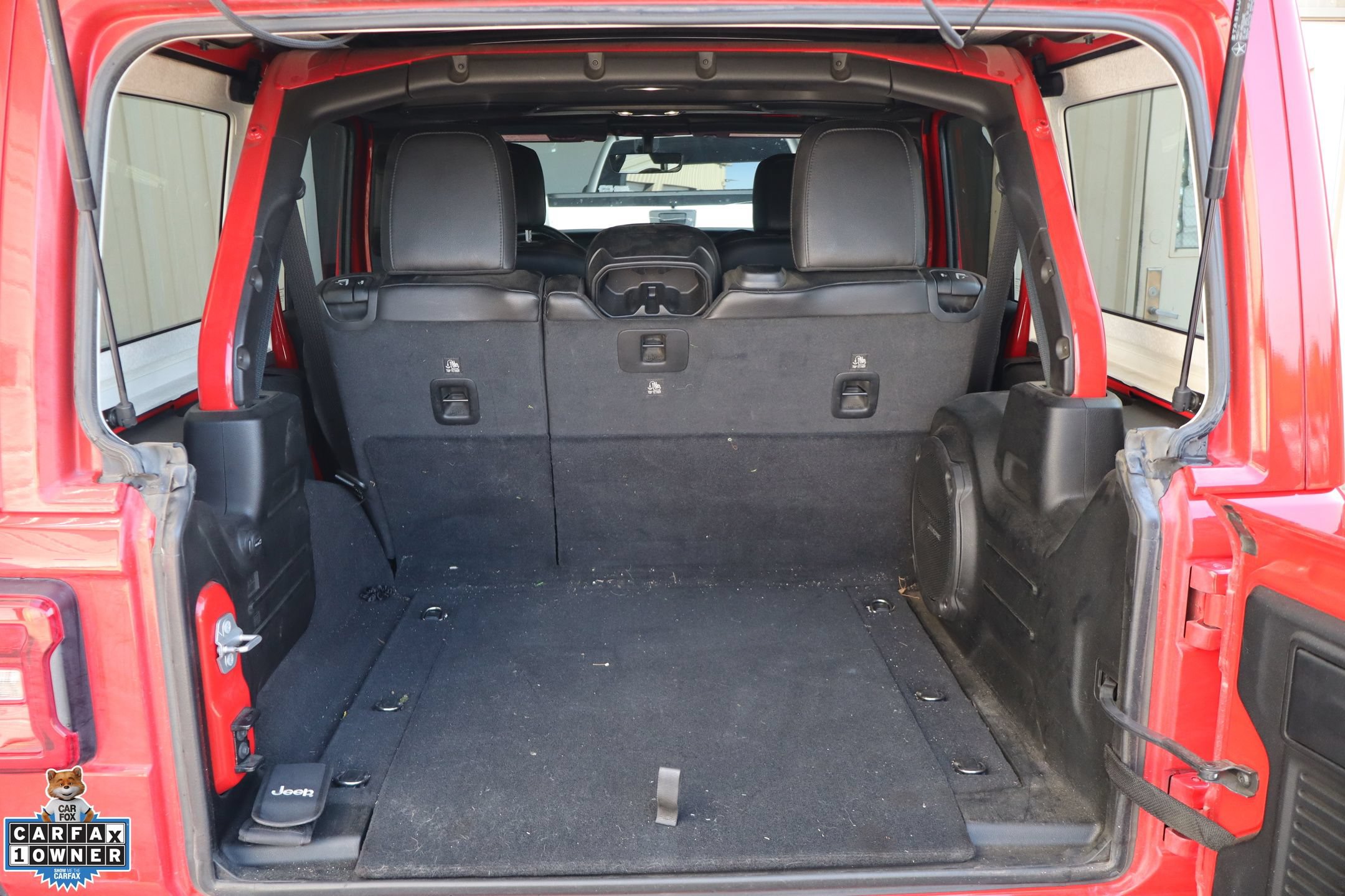 Used 2021 Jeep Wrangler Unlimited Sahara AWD/4WD image 27