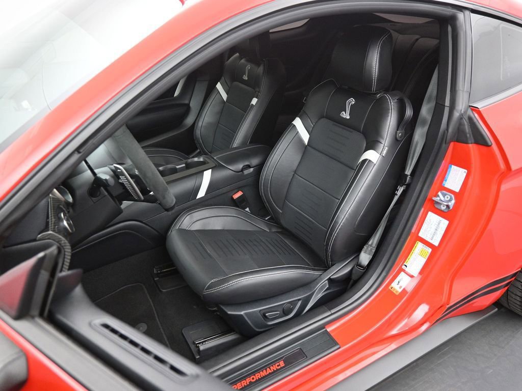 Certified 2021 Ford Mustang Shelby GT500 w/ Technology Package image 36