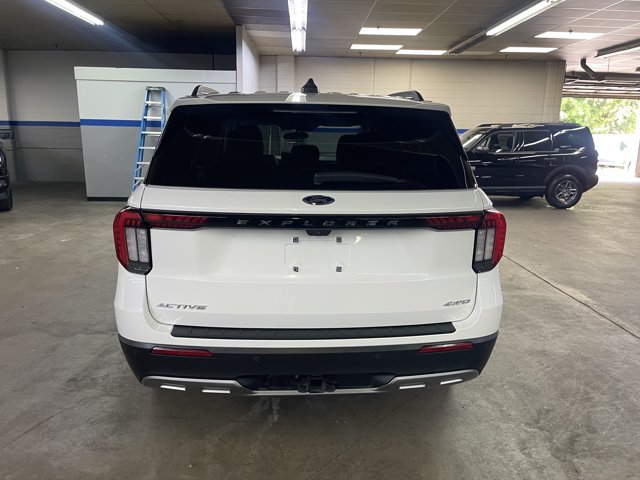Certified 2025 Ford Explorer Active w/ Active Comfort Package AWD/4WD image 6