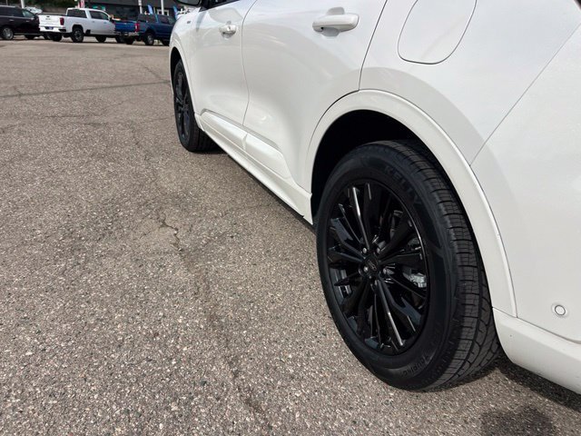 Certified 2024 Ford Escape ST-Line Elite w/ Premium Technology Package AWD/4WD image 27