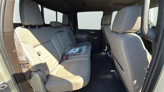 Used 2023 GMC Sierra 3500 SLT AWD/4WD image 16