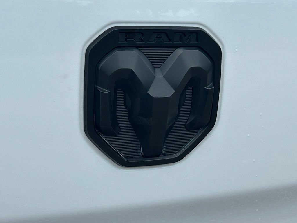 Used 2023 RAM 1500 Laramie RWD image 24