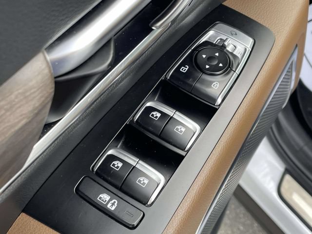 Used 2022 Kia Telluride SX w/ SX Prestige Package AWD/4WD image 17