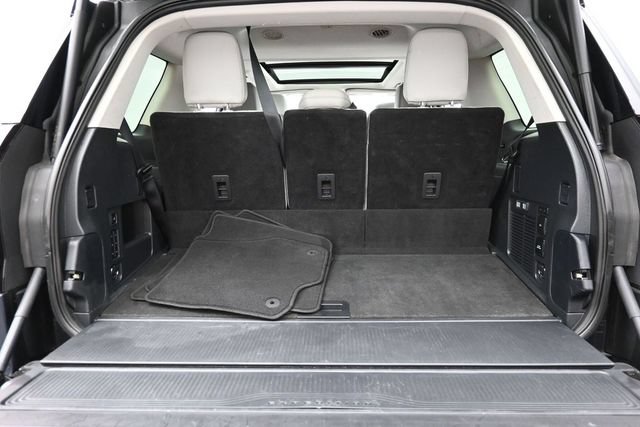 Certified 2025 Ford Expedition Active AWD/4WD image 30