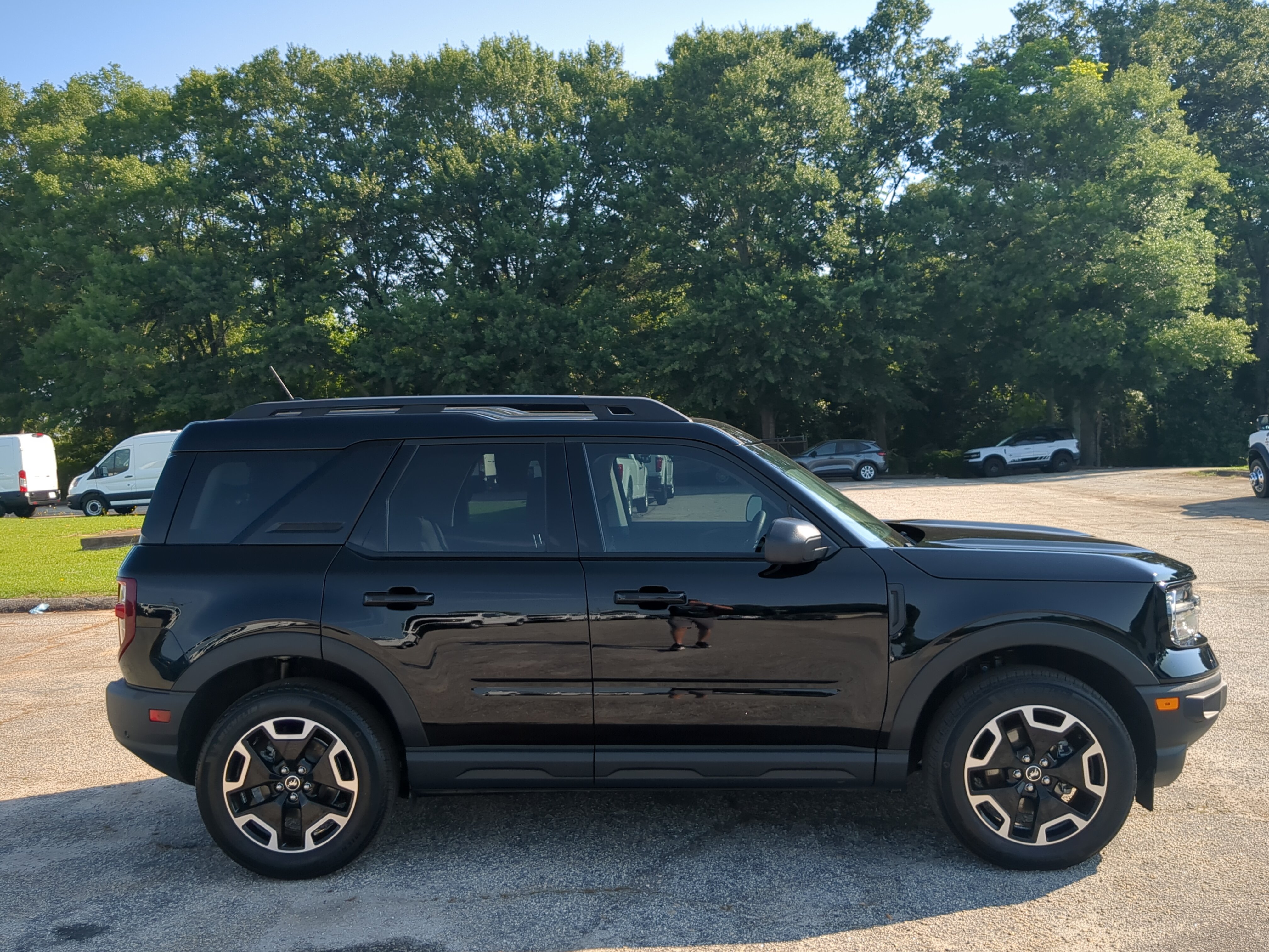 Certified 2024 Ford Bronco Sport Outer Banks w/ Tech Package AWD/4WD video 2