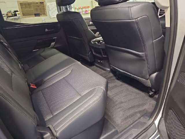 Used 2024 Toyota Tundra Limited AWD/4WD image 11