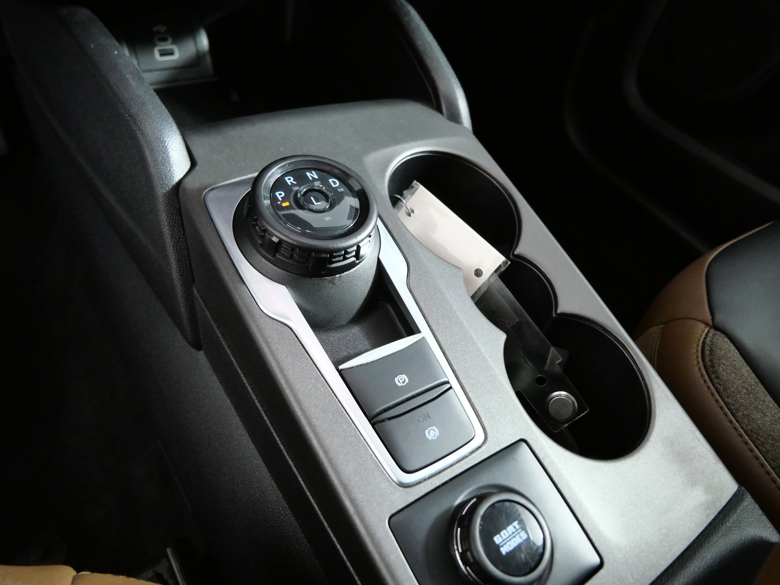 Certified 2025 Ford Bronco Sport Outer Banks w/ Outer Banks Tech Package+ AWD/4WD image 22