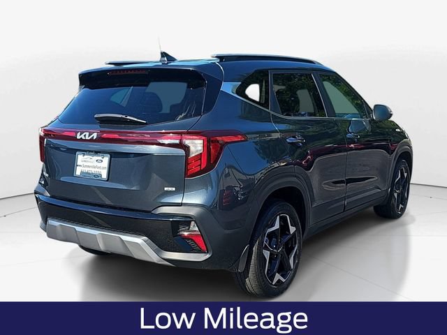Used 2024 Kia Seltos EX AWD/4WD image 4