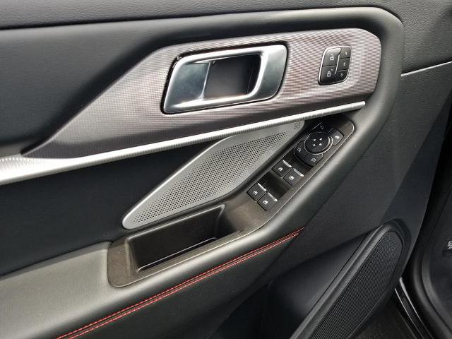 Certified 2025 Ford Explorer ST AWD/4WD image 11