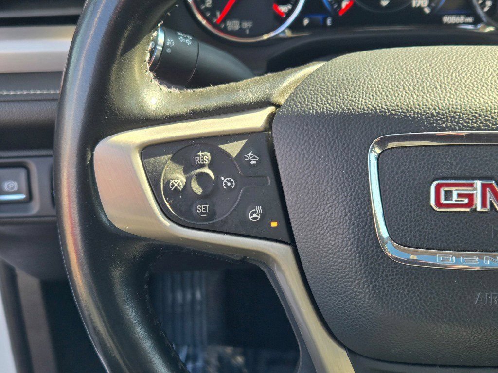 Used 2021 GMC Acadia Denali w/ Denali Ultimate Package AWD/4WD image 33