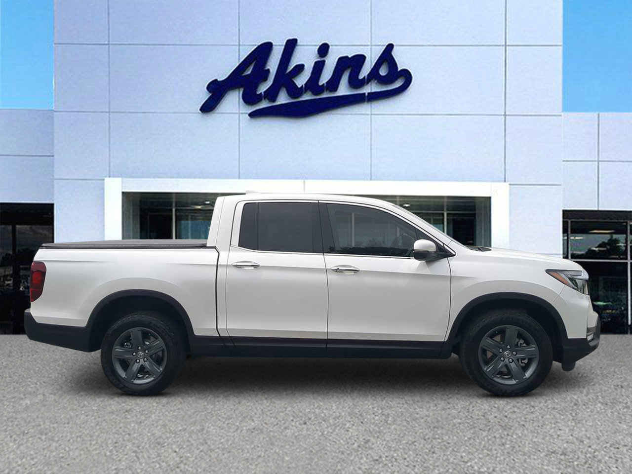 Used 2023 Honda Ridgeline RTL-E image 5