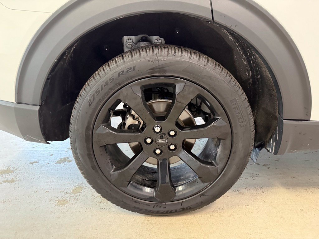 Certified 2024 Ford Explorer ST-Line w/ Class IV Trailer Tow Package AWD/4WD image 12