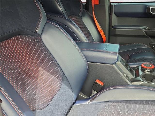 Certified 2025 Ford Bronco Raptor w/ Interior Carbon Fiber Pack AWD/4WD image 16
