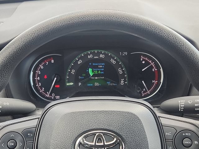 Used 2023 Toyota RAV4 LE AWD/4WD image 13