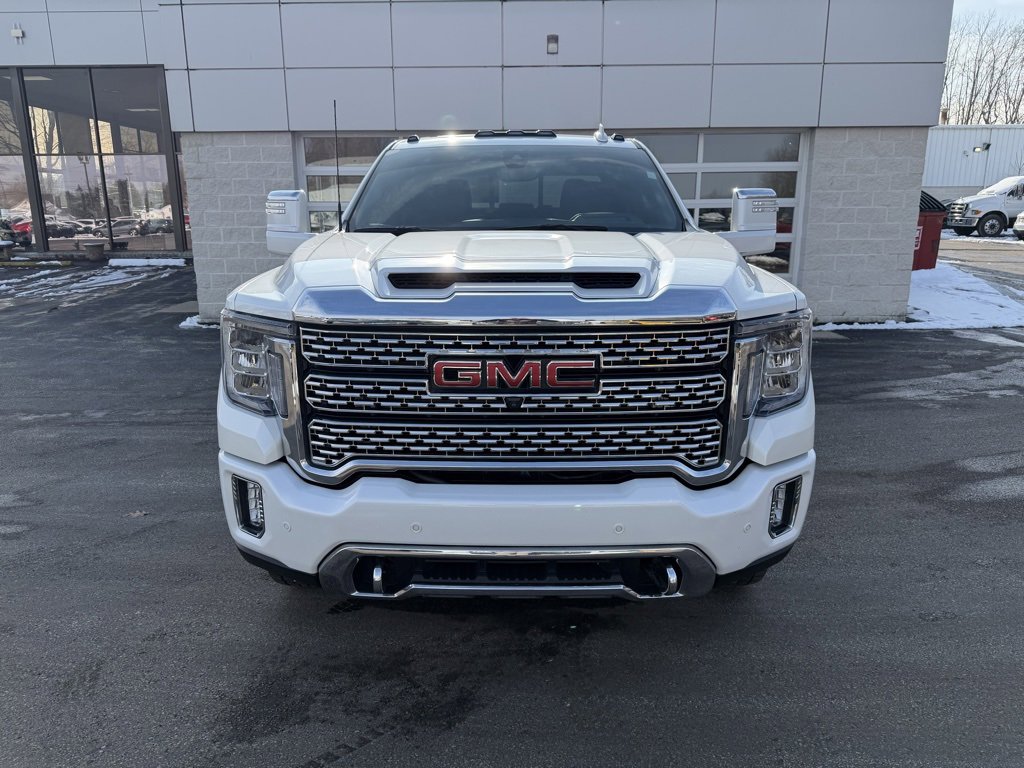 Used 2022 GMC Sierra 3500 Denali w/ Denali Ultimate Package image 3