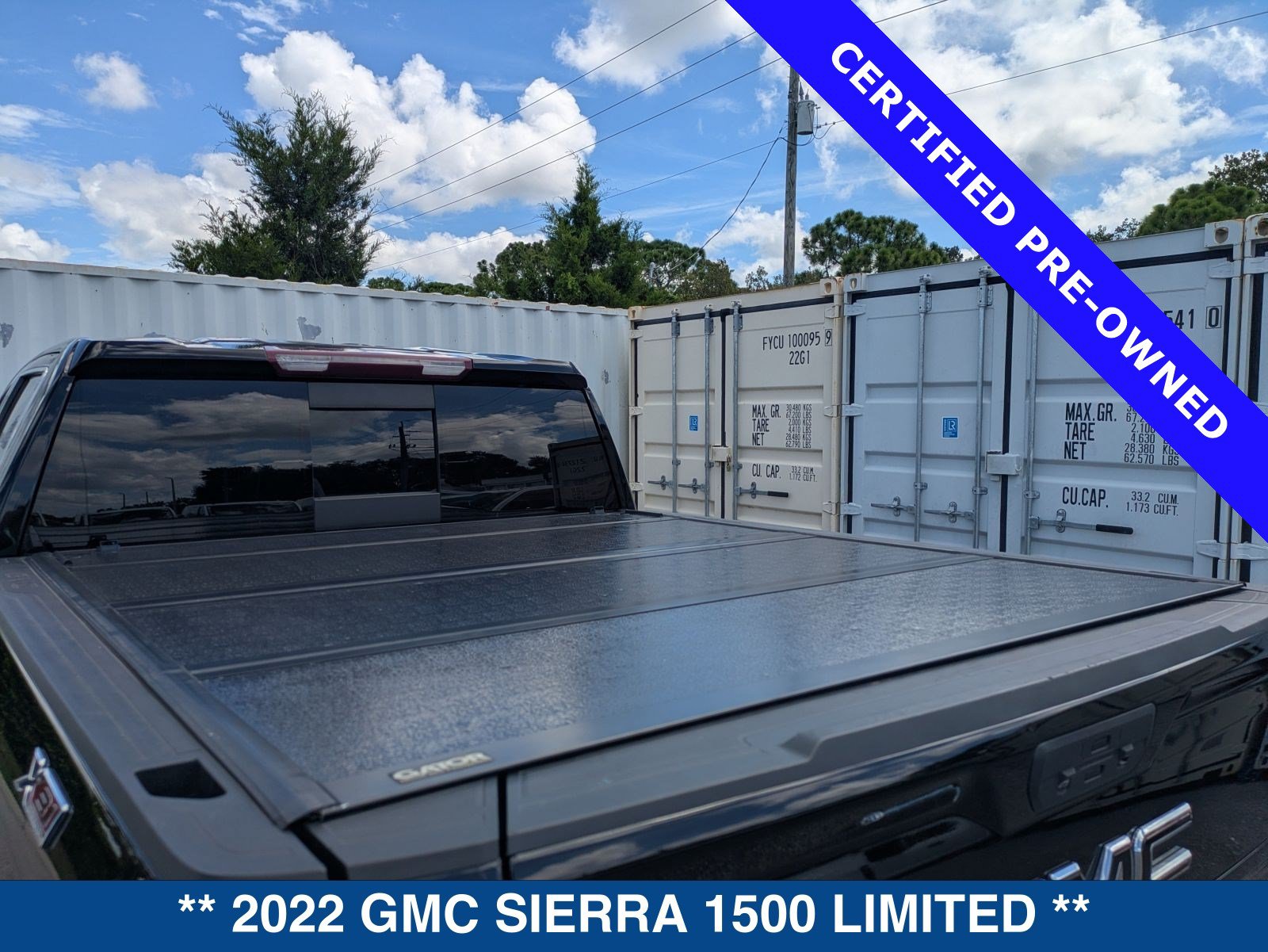 Used 2022 GMC Sierra 1500 SLT w/ SLT Premium Plus Package AWD/4WD image 15