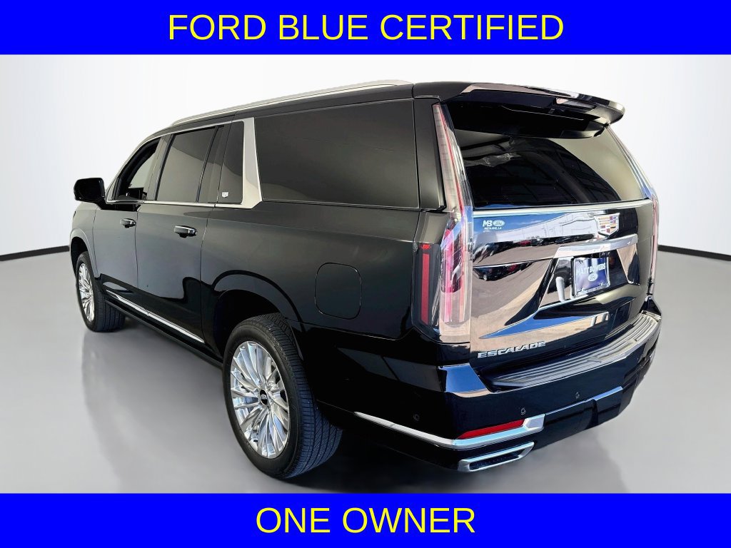 Used 2025 Cadillac Escalade ESV Premium Luxury w/ Touring Package AWD/4WD image 10
