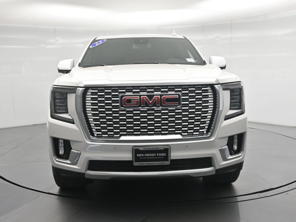 Used 2023 GMC Yukon XL Denali AWD/4WD image 46