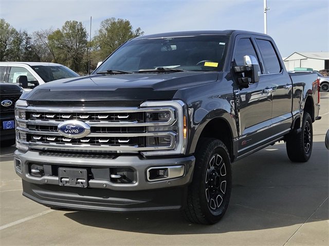 Certified 2024 Ford F250 Platinum image 3
