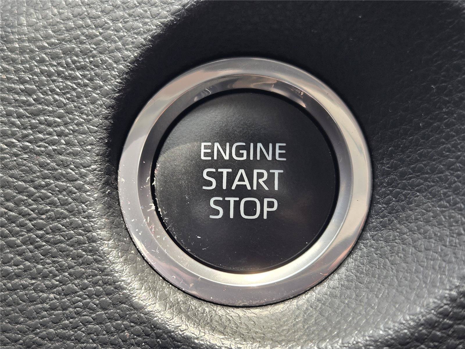 Used 2023 Toyota Corolla Cross LE FWD image 18