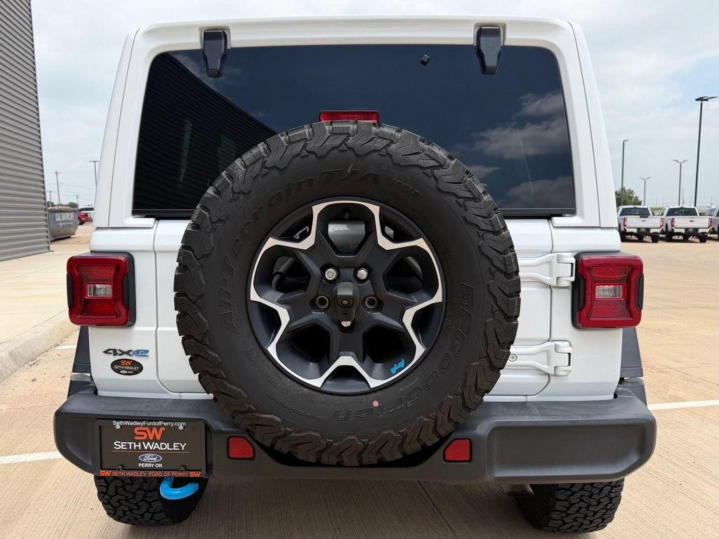 Used 2022 Jeep Wrangler Unlimited Rubicon 4xe w/ Cold Weather Group AWD/4WD image 5