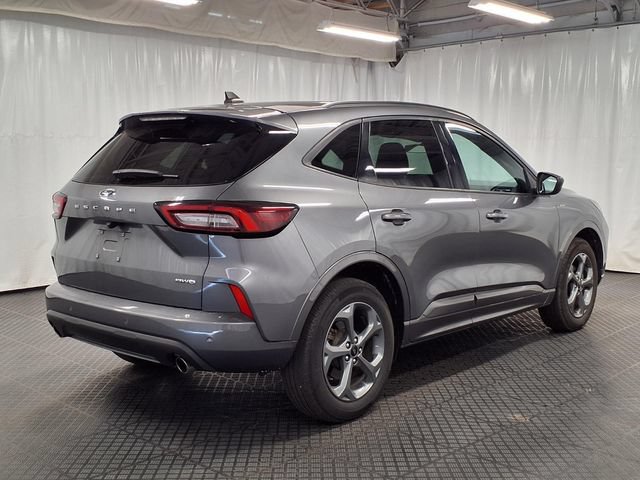 Certified 2024 Ford Escape ST-Line w/ Tech Pack #1 AWD/4WD image 24