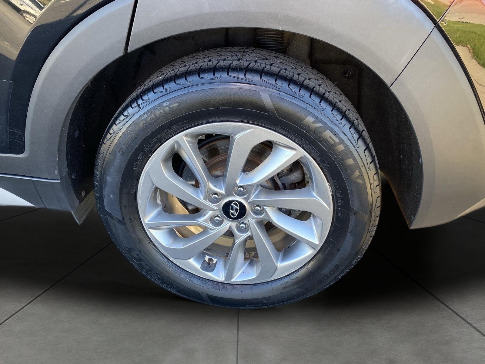 Used 2018 Hyundai Tucson SEL Plus FWD image 6