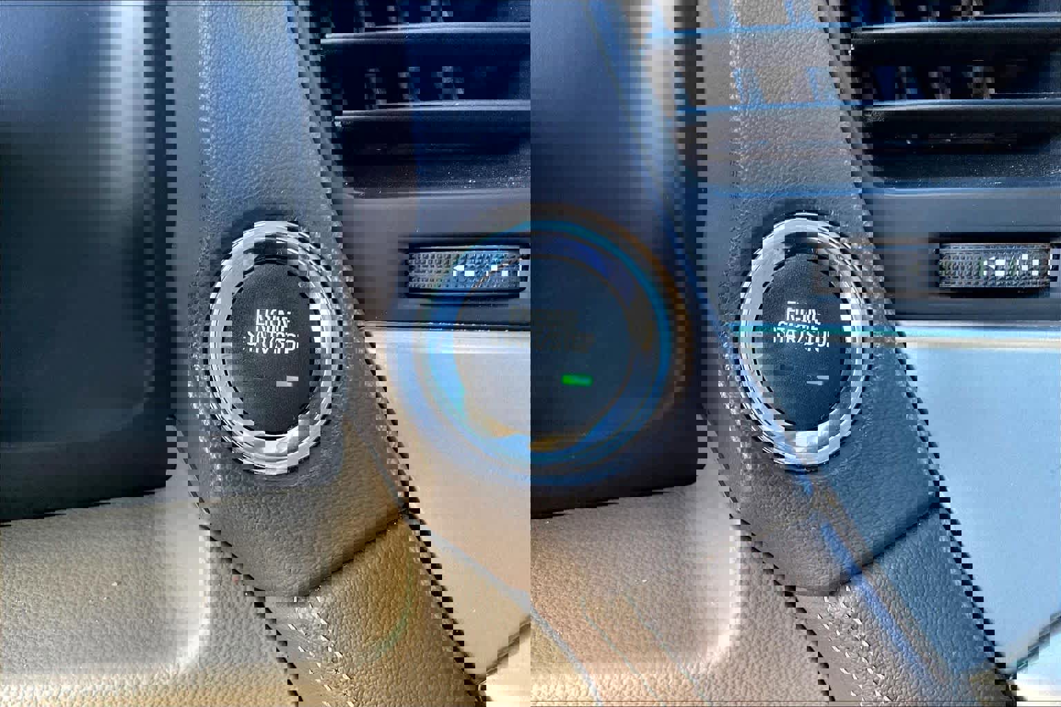 Used 2018 Chevrolet Tahoe LT image 31