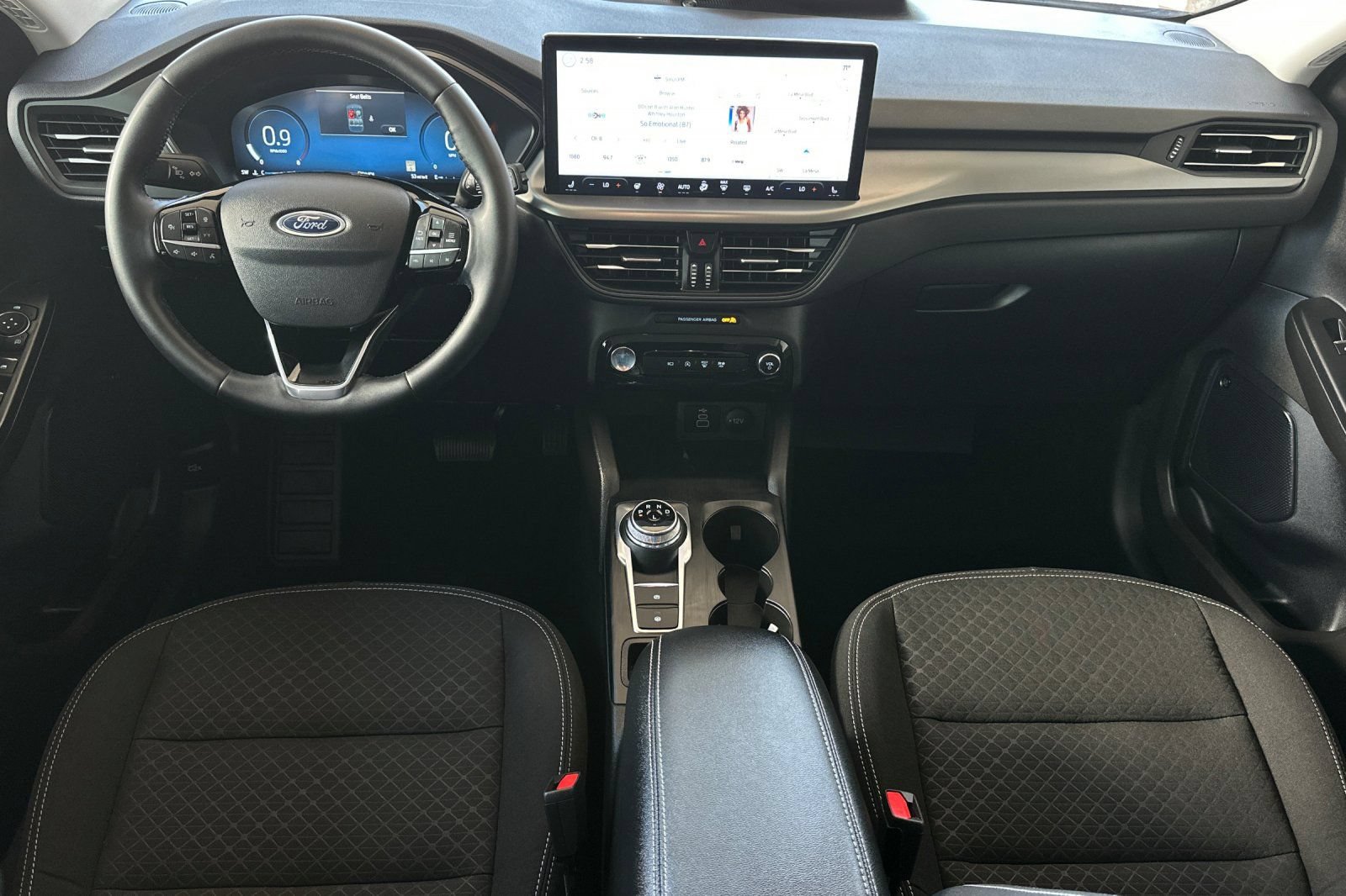 Certified 2024 Ford Escape Active w/ Tech Pack #2 FWD image 12