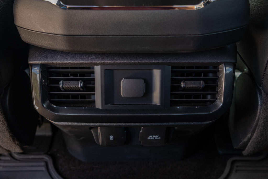 Certified 2022 Ford F150 Lariat AWD/4WD image 16