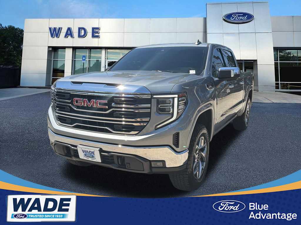 Used 2023 GMC Sierra 1500 SLT w/ SLT Premium Package AWD/4WD image 1