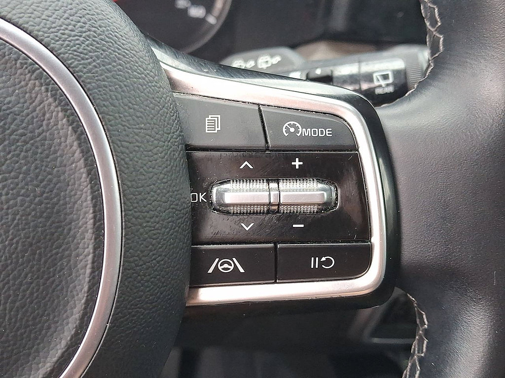 Used 2023 Kia Sorento S w/ Panoramic Sunroof Package AWD/4WD image 18