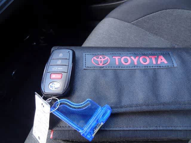 Used 2025 Toyota Camry LE FWD image 29