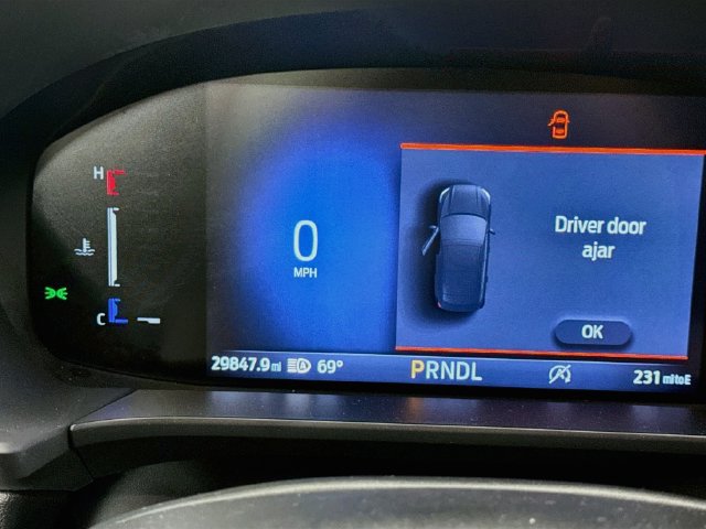 Certified 2025 Ford Escape ST-Line AWD/4WD image 12
