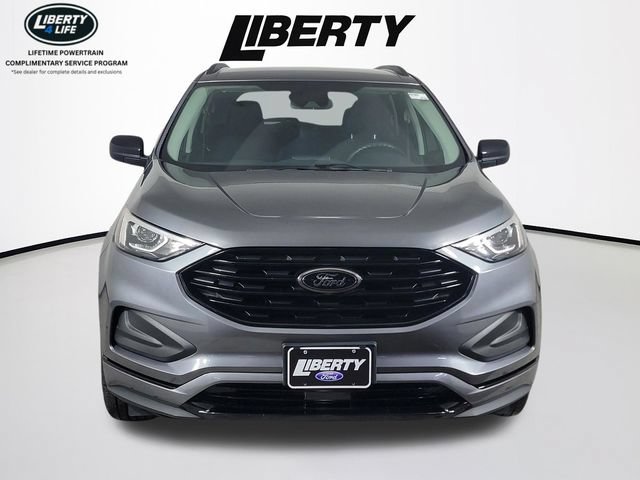 Certified 2023 Ford Edge SE w/ Black Appearance Package AWD/4WD image 9