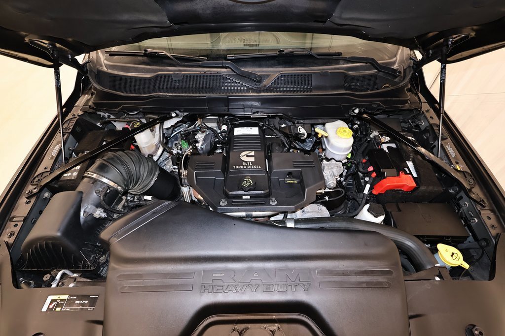 Used 2024 RAM 3500 Limited w/ Night Edition image 42