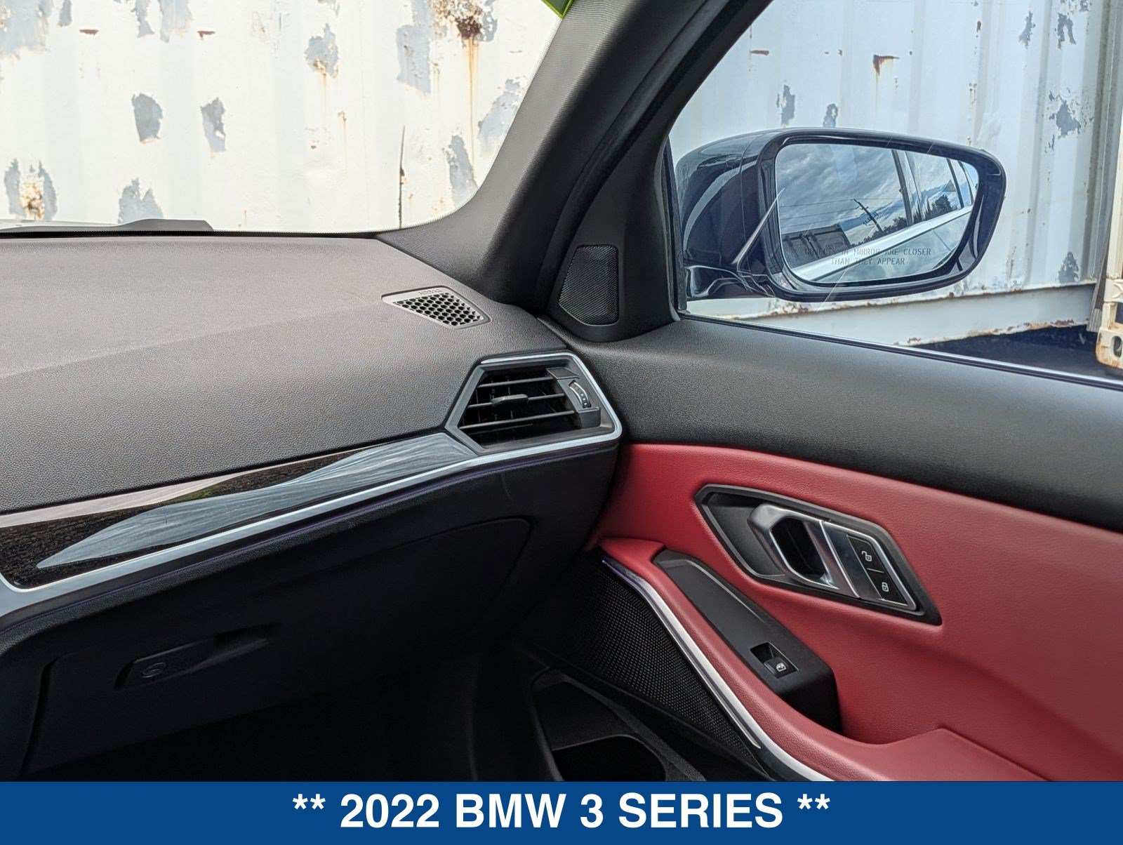 Used 2022 BMW 330i xDrive Sedan w/ Premium Package 2 AWD/4WD image 17