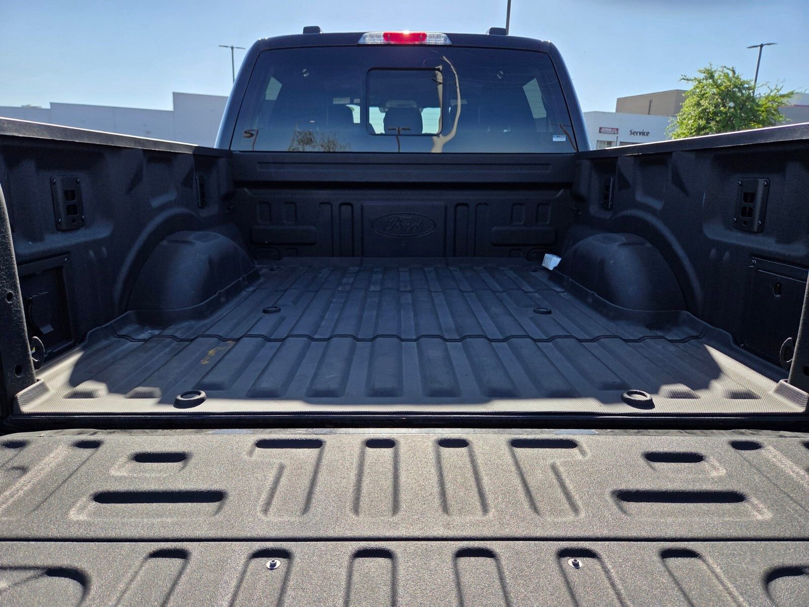 Certified 2025 Ford F150 Lariat w/ Equipment Group 502A High image 13