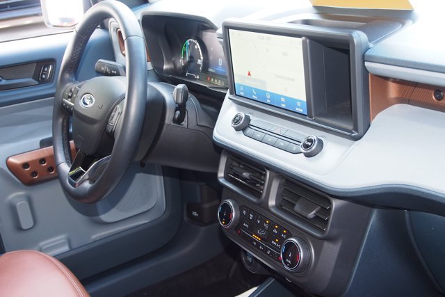 Certified 2023 Ford Maverick Lariat w/ Lariat Luxury Package FWD image 10