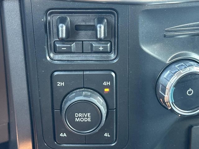 Certified 2022 Ford F150 Lariat w/ Equipment Group 501A Mid image 30