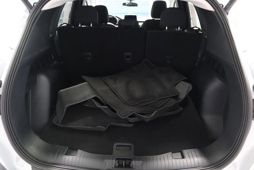 Certified 2025 Ford Escape Active w/ Cold Weather Package image 17