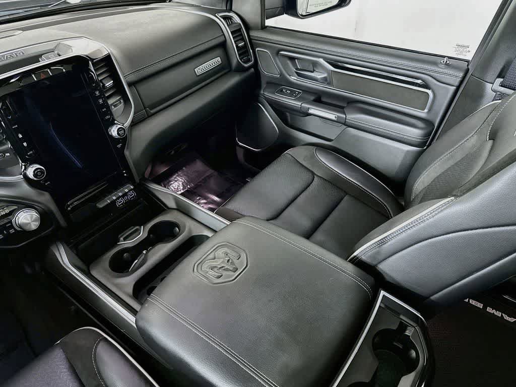 Used 2022 RAM 1500 Laramie AWD/4WD image 11