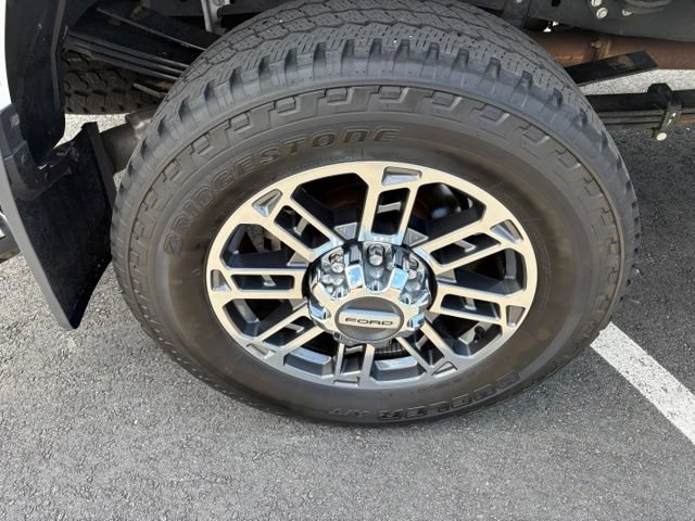 Certified 2024 Ford F350 Limited w/ Snow Plow Prep Package AWD/4WD image 10