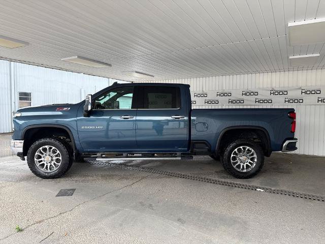 Used 2024 Chevrolet Silverado 2500 LTZ w/ LTZ Convenience Package AWD/4WD image 25