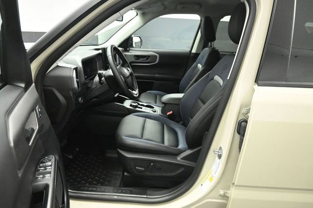 Certified 2025 Ford Bronco Sport Outer Banks w/ Outer Banks Tech Package+ AWD/4WD image 10